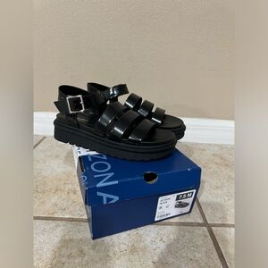 Arizona Augie Sandals